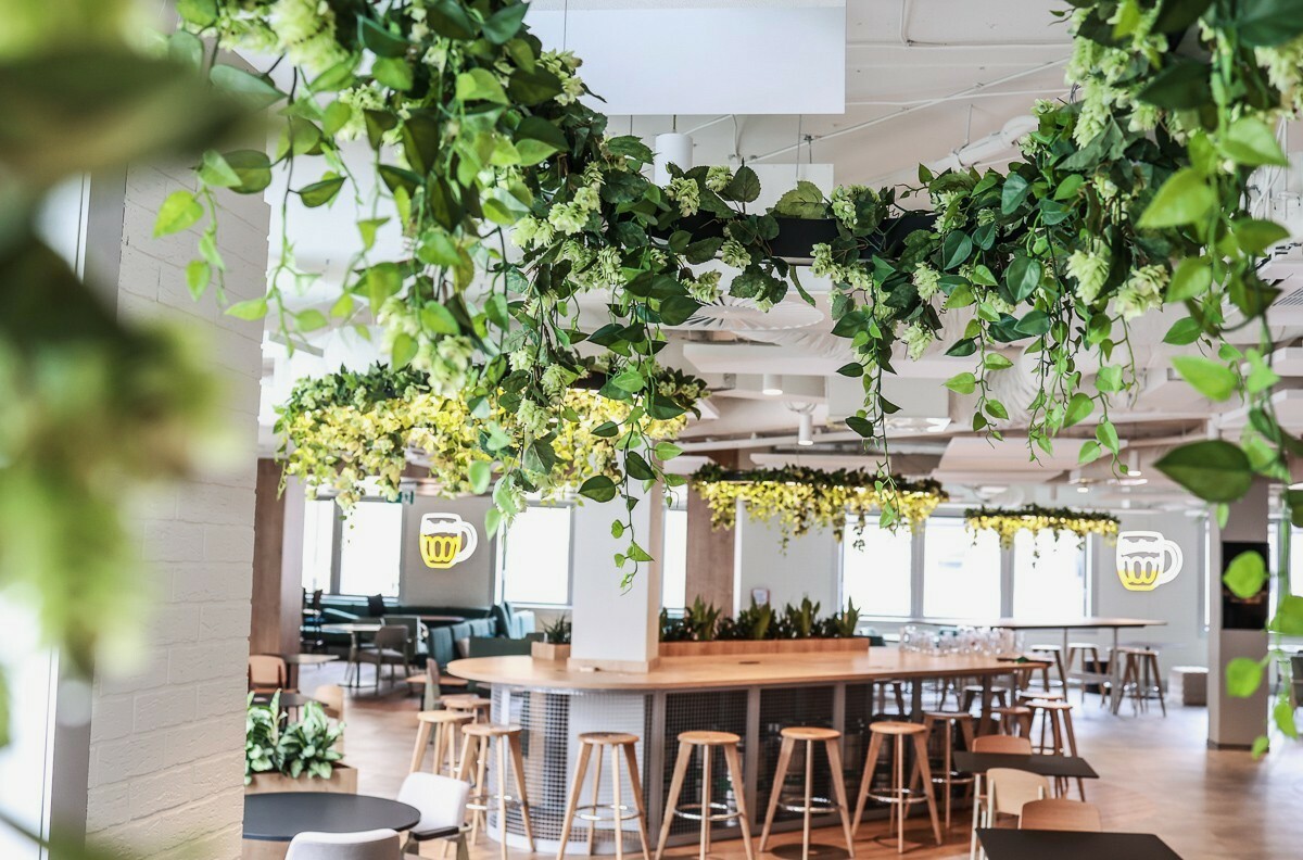 Greenery as part of the identity of Plzeňský Prazdroj brands